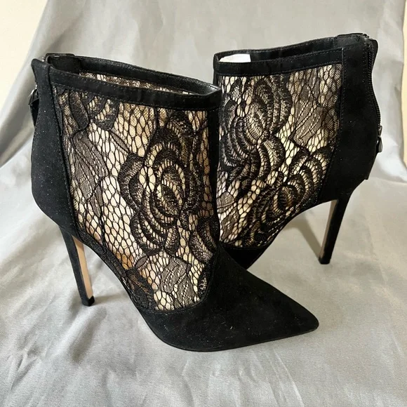 Mesh and lace ankle boots - Picture 3 of 10